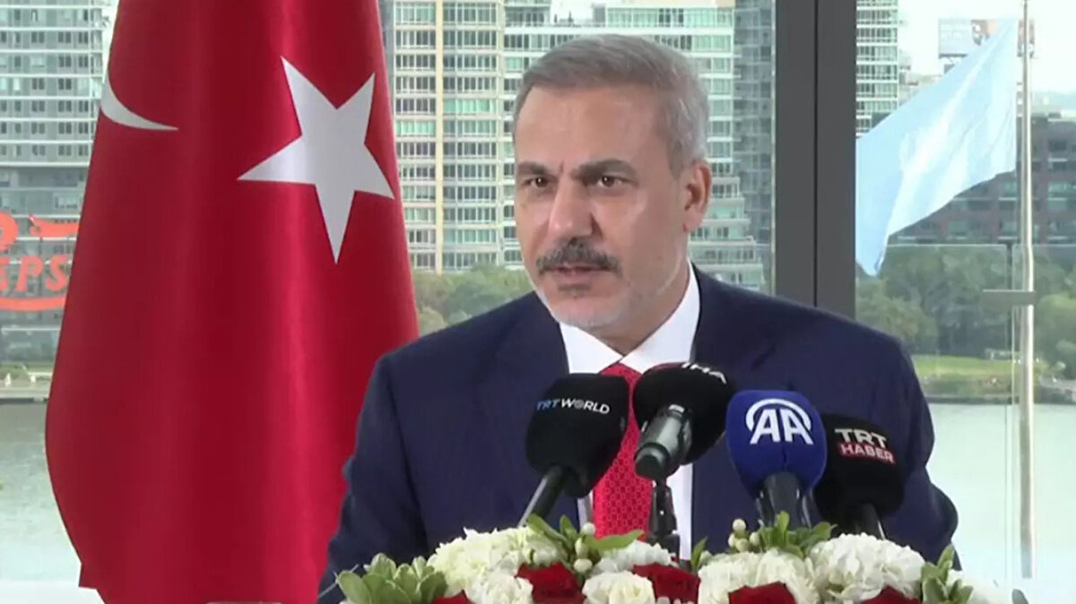 Hakan Fidan’dan kritik açıklama<br>Dışişleri Bakanı Hakan Fidan, KAAN’ın ithal motorları için ABD Kongresi’nin onay sürecinin takip edildiğini söyledi.