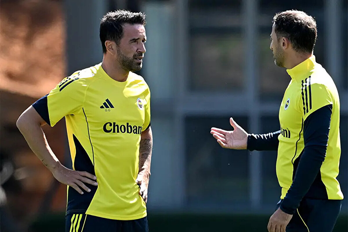 Semih Şentürk'ün bu sözleri ülke basınında gündem olurken Ersin Düzen, Gökhan Gönül ile görüşüp söz konusu iddiaları kendisine sorduğunu söyledi.<br><br>