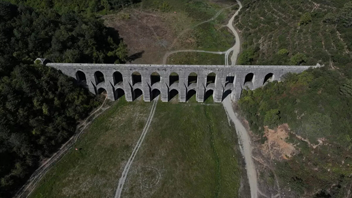 Başkan Bozbey, Çınarcık ile Doğancı barajları arasına yapılacak tünelin Bursa’nın su sorununu uzun vadede ortadan kaldıracağını söyledi.