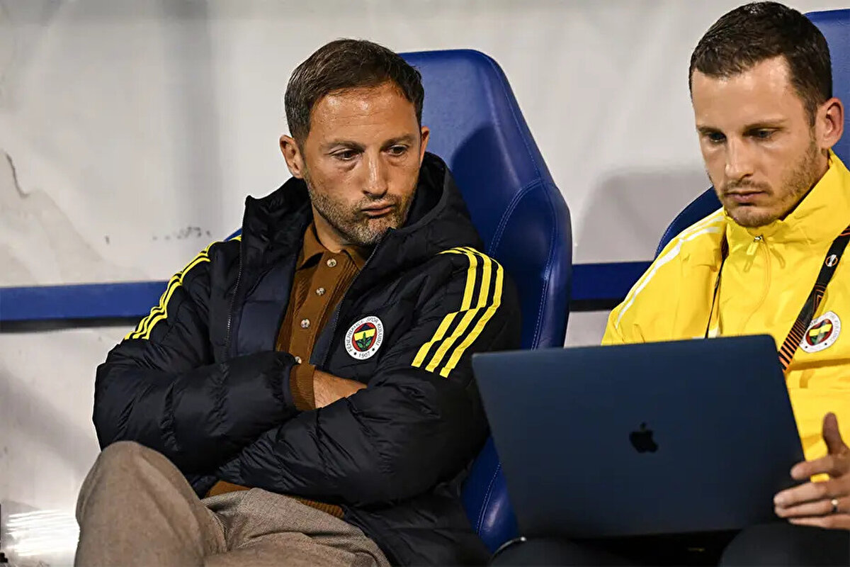 Tedesco'nun Gökhan Gönül açıklaması sırasında Zeki Murat Göle'yi övdüğü kısma değinen Volkan Demirel, "Başkasını överek Gökhan Gönül hakkında mesaj vermeye çalışmak doğru değil bence. İlla ki bir şeyler yaşanmış ki yollar ayrıldı. Bunun öncesi var mıydı, bu karar neden bu kadar ani alındı, bunları Tedesco’ya sormak lazım. En doğru cevabı o verecektir" ifadelerini kullandı.