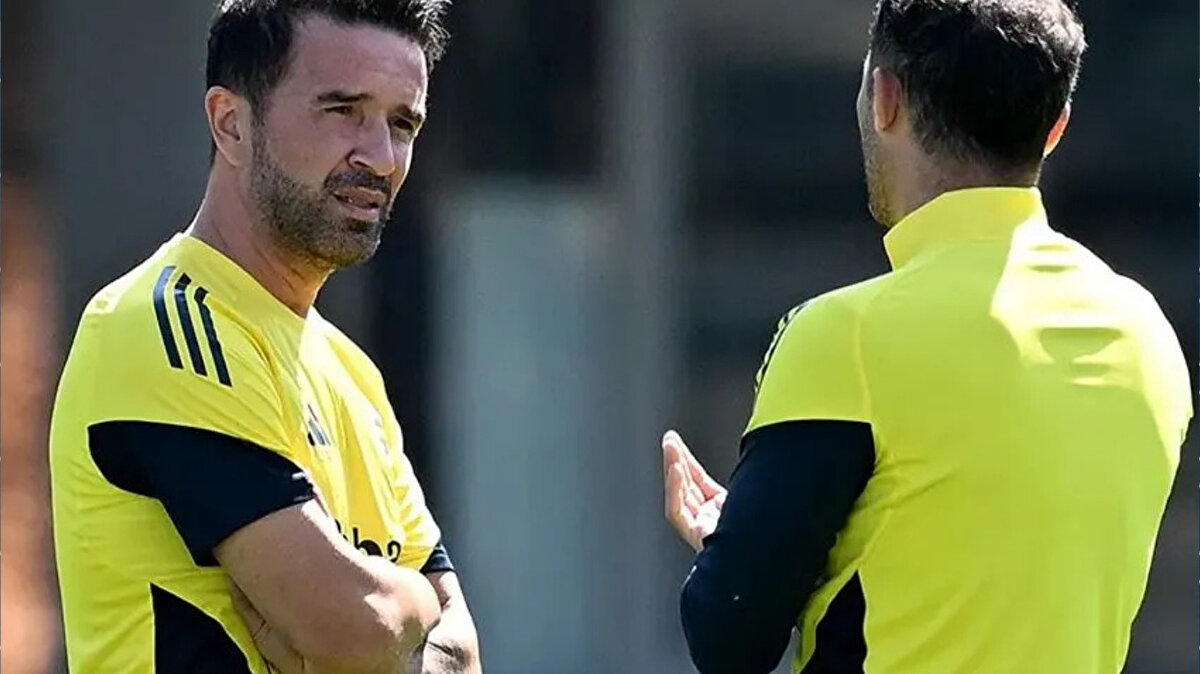 Sadettin Saran'ın yolları ayırdığı iddia edilmişti<br><br>Bu açıklamaların sonrasında Başkan Sadettin Saran'ın Gökhan Gönül ile yolları ayıracağı iddia edilmişti. Kulüpten tüm bu iddiaların ardından açıklama geldi: