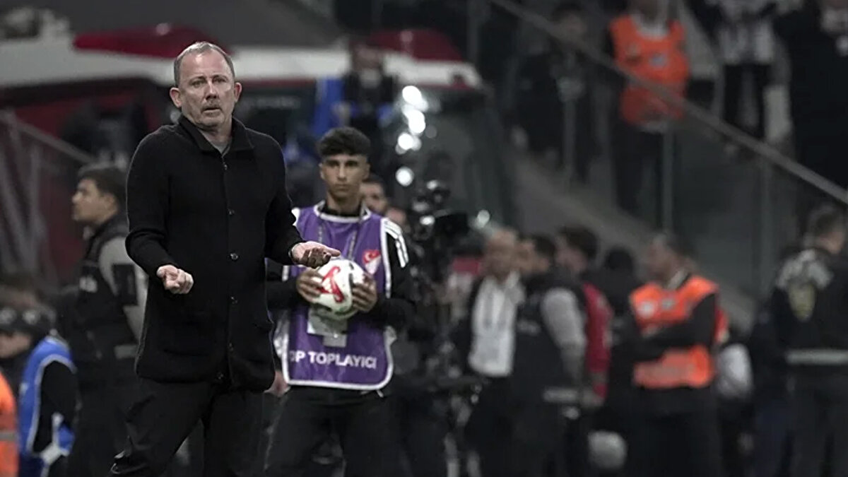 Maçın ardından Beşiktaş teknik direktörü Sergen Yalçın yıldız oyuncunun sakatlığı hakkında konuştu: 