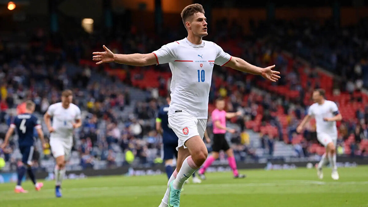 13-)Patrik Schick - 15 Gol