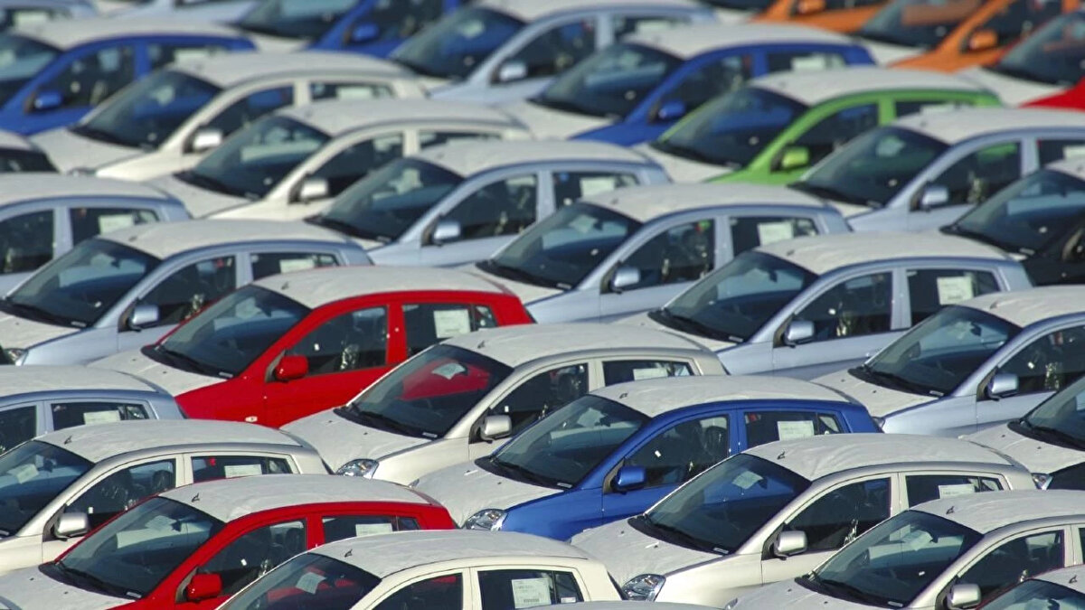 8. DS DS7<br><br>1.5 Dizel Étoile<br><br>3.640.000 ₺