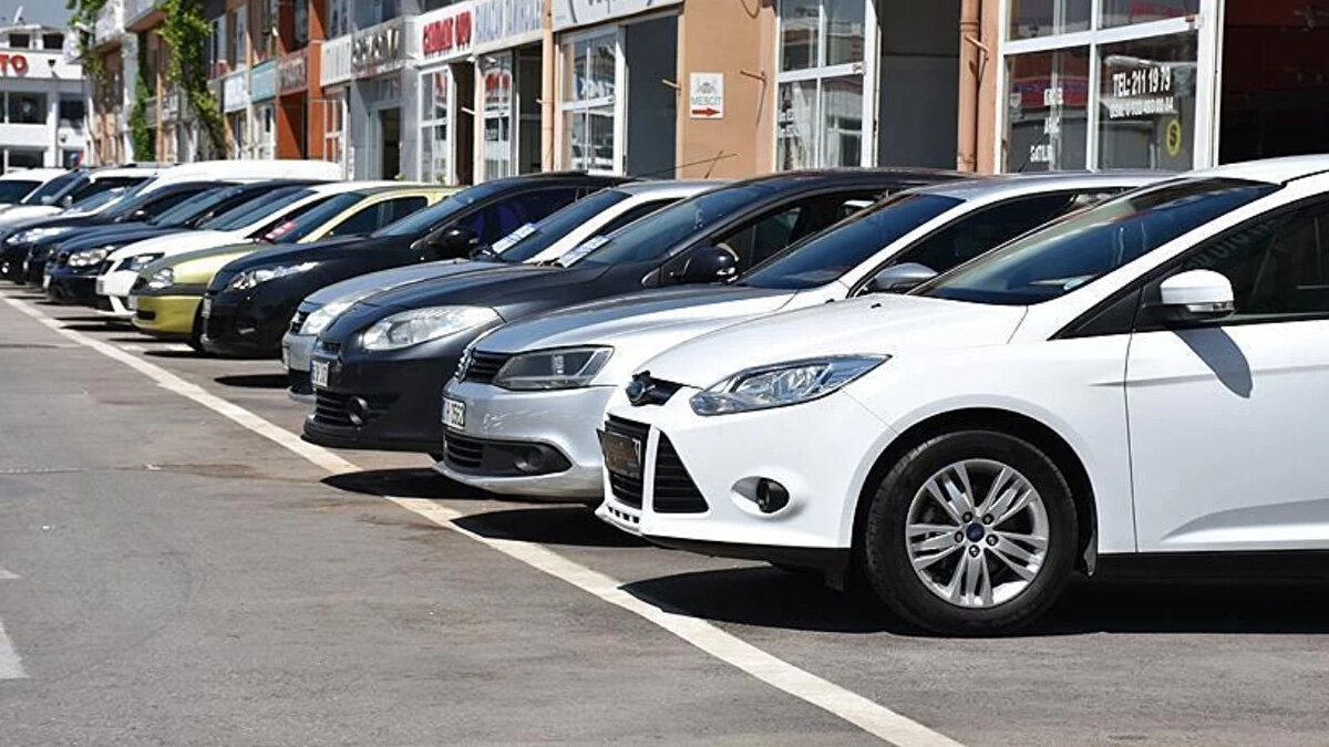 4. BYD SEAL U DM-i<br><br>160 kW Design<br><br>2.358.000 ₺