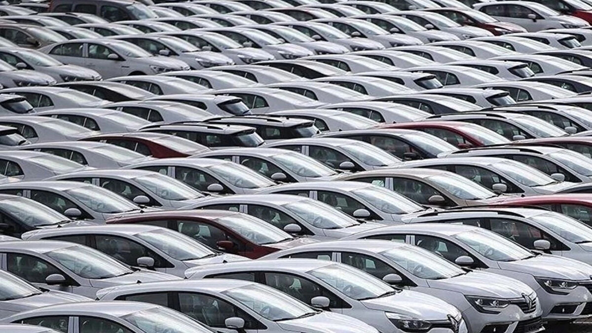 6. Škoda Enyaq Coupé<br><br>150 kW 60 e-Sportline<br><br>3.320.400 ₺