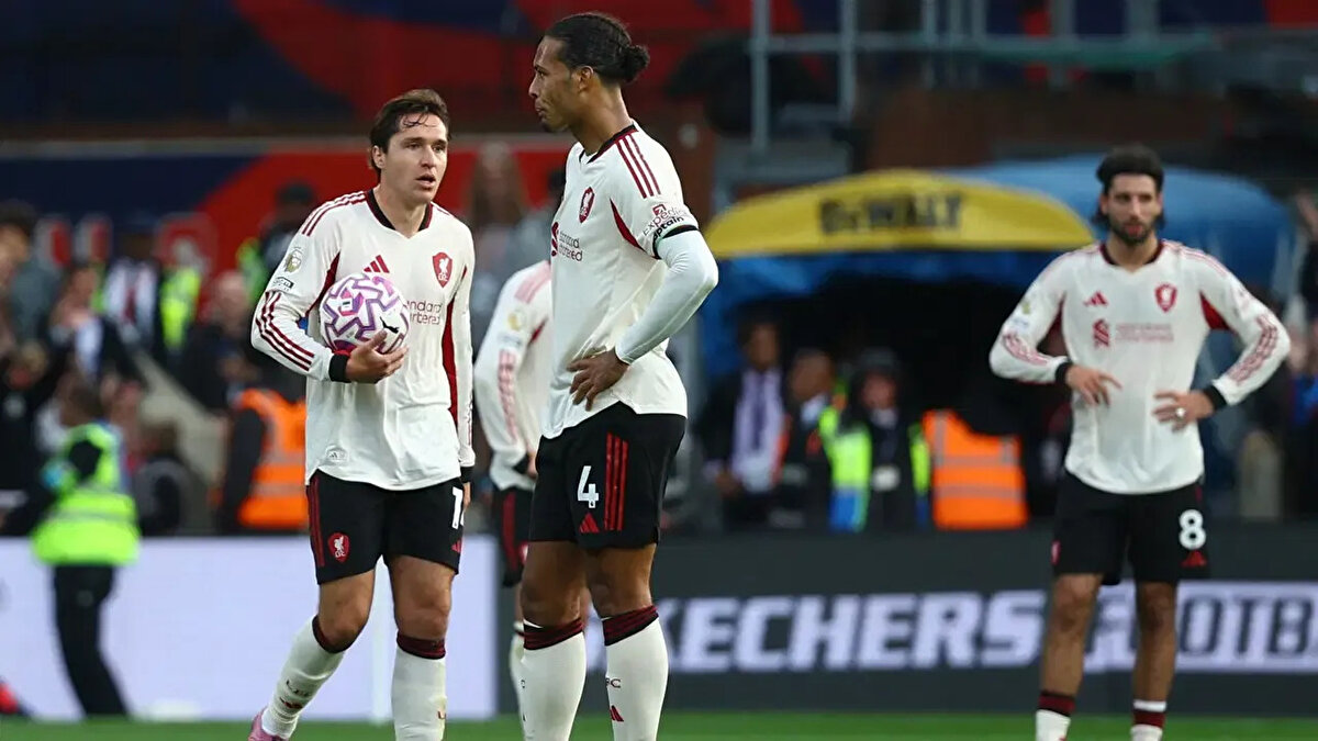 Galatasaray Avrupa’daki 330. sınavına çıkıyor<br><br>Temsilcimiz Galatasaray, Liverpool karşısında Avrupa kupalarındaki 330. maçına çıkacak. Daha önce oynanan mücadelelerde sarı kırmızılı ekip 116 galibiyet alırken, 124 karşılaşmada sahadan mağlup ayrıldı. 89 maç ise beraberlikle tamamlandı.