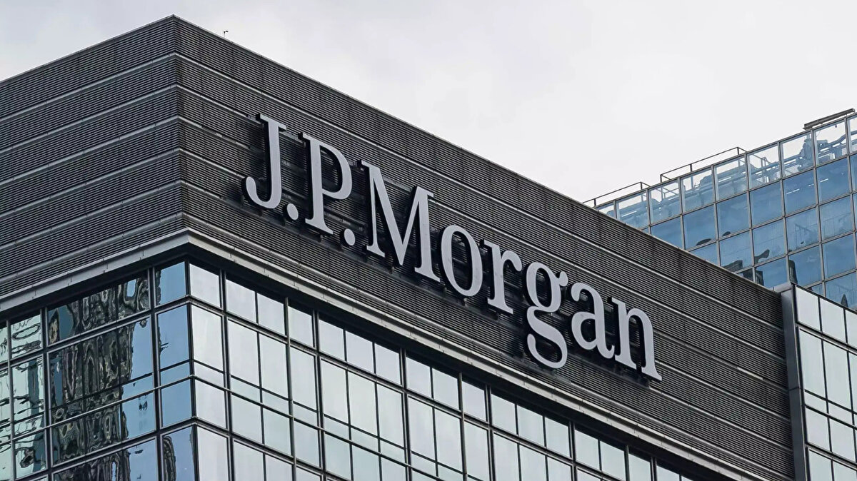 Dev banka, 2026 yılında asgari ücretin yüzde 20 arttırılacağını ön gördü.