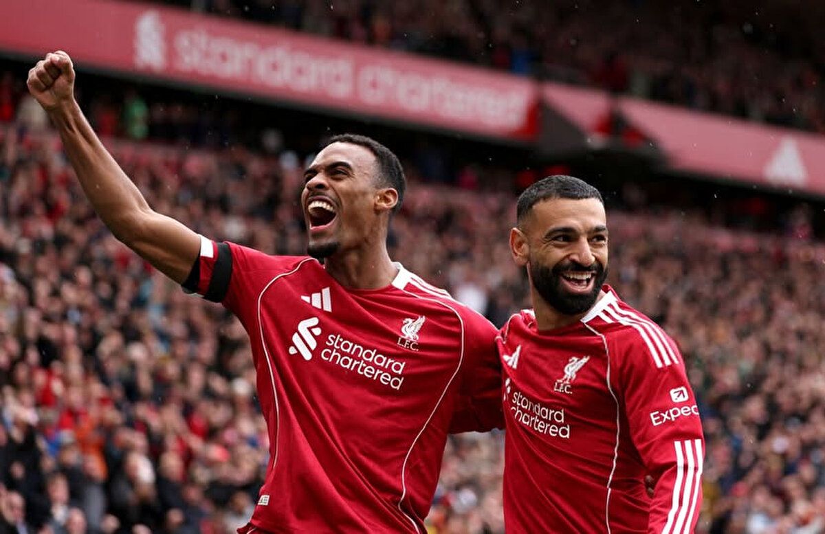 Hollandalı teknik adam kadroda Salah, Szboslai ve Gravenberch'i yedek bıraktı.