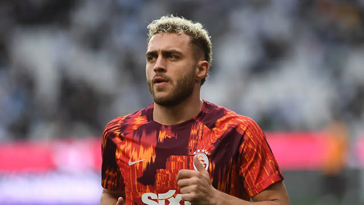Barış Alper Yılmaz'ın 15. dakikada Liverpool ceza sahası içerisinde yerde kalmasının ardından Fransız hakem Clément Turpin penaltı noktasını gösterdi.<br><br>