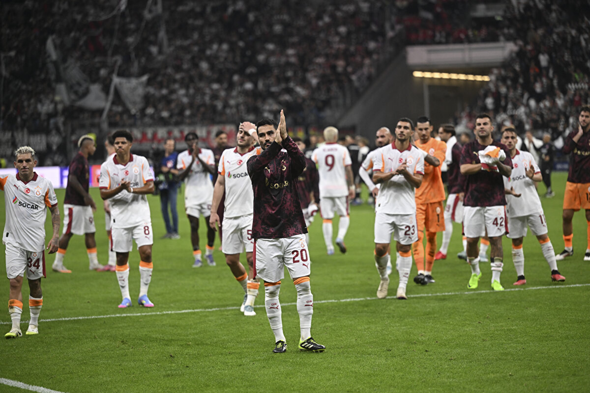 Frankfurt mağlubiyetiyle kötü bir başlangıç yapan Sarı-kırmızılı takımın son 10 sezondaki Şampiyonlar Ligi maçları da tartışma yarattı. İşte Galatasaray'ın son 10 sezonda oynadığı maçlar... 