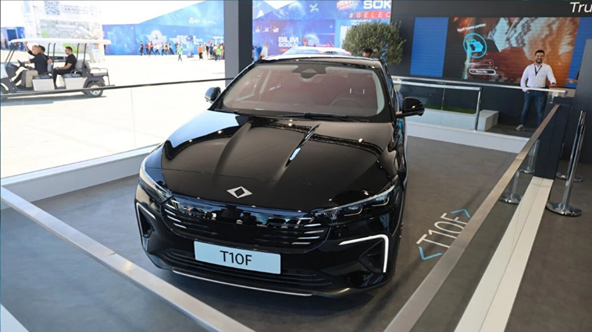 Geri kalan markaların pazar payı yüzde 5 seviyelerinde. Premium segmentte ise Mercedes EQB ve BMW X1 istikrarlı satışlarla varlığını sürdürüyor.