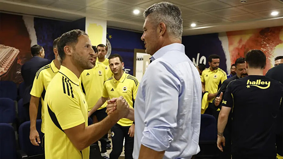 Saran, İtalyan hocayla yola devam kararı alırken, bu kararın perde arkasında ise futbolcuların olduğu iddia edildi.