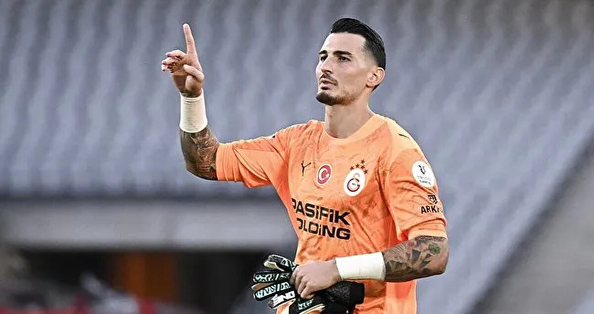 ALANYASPOR MAÇINDA REKOR KIRDI<br><br>Süper Lig’in 6. haftasında oynanan Alanyaspor maçında Galatasaray’ın en güven veren ismi Uğurcan Çakır oldu. Mücadeleyi 8 kurtarışla tamamlayan milli kaleci, kariyerinin en iyi istatistiklerinden birine imza attı. Bu performansıyla Süper Lig’de bir maçta en çok kurtarış yaptığı rekorunu da egale etti.