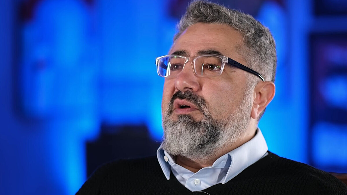 Çelikler ayrıca, bireysel kalite sorunlarının teknik direktörün elini zorlaştırdığını, ancak takımın son dönemde toparlanma sinyalleri verdiğini de sözlerine ekledi.