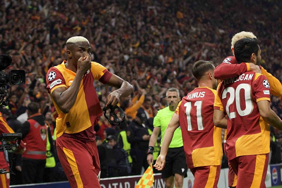 1 puanın ve averajın bile çok önemli olduğu bu sistemde Galatasaray'ın kalesini gole kapaması da büyük önem arz ediyor. Sarı-kırmızılı takımın 2 maç sonunda averajı -3. 