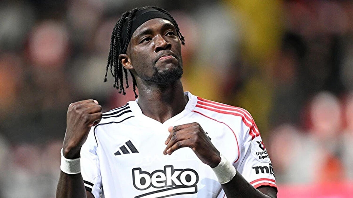 Efecan Öztaş'ın haberine göre Tammy Abraham Beşiktaş'ın derbiden önceki son idmanında takımla beraber çalıştı.