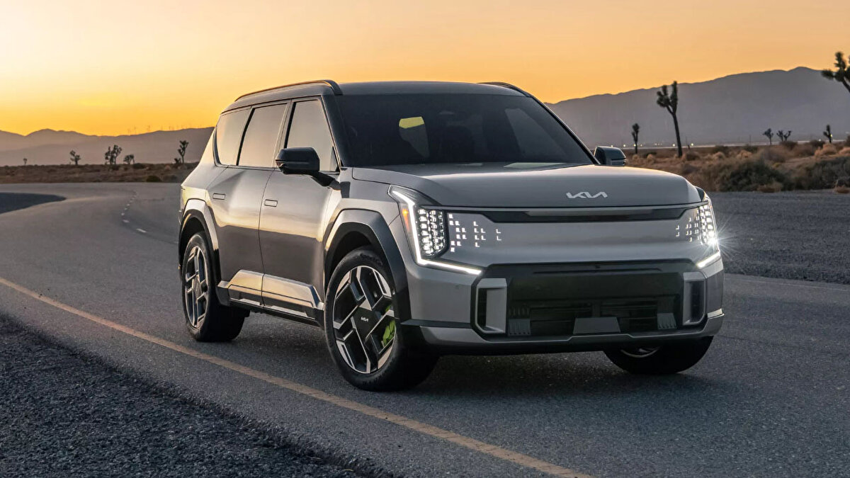 Model<br>EV9<br>Tüzel Kredi Kampanyası<br><br>600.000 TL 12 ay %0 faiz<br>Takas Desteği<br>250.000 TL