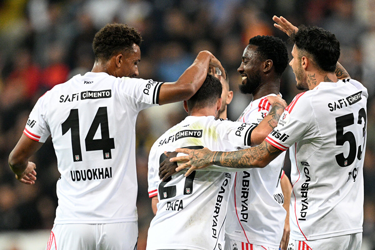 Sergen Yalçın ile son maçında Kocaelispor'u 3-1 mağlup eden Beşiktaş, bu maçı kazanmak ve galibiyet serisini 3 maça çıkarmanın hedefinde.