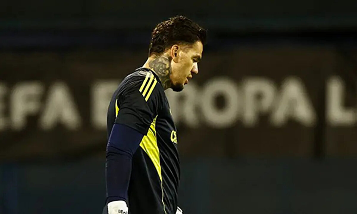 EDERSON SAMSUNSPOR MAÇINDA OYNAYACAK MI? <br><br>Ederson'un Samsunspor maçında oynayıp oynayamayacağı maç saatinde belli olacak.<br><br><br>