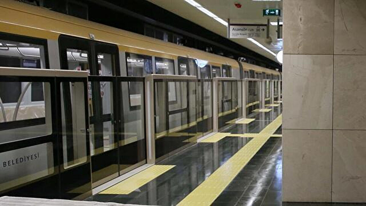 6 Ekim’de toplu taşıma ücretsiz mi olacak?<br><br>İstanbul’un kurtuluşu gibi özel günlerde, zaman zaman İETT, metro, metrobüs ve şehir hatları vapurlarında ücretsiz ulaşım uygulaması yapılabiliyor. Bu yıl da milyonlarca İstanbullu, “6 Ekim’de toplu taşıma ücretsiz mi?” sorusuna yanıt arıyor.