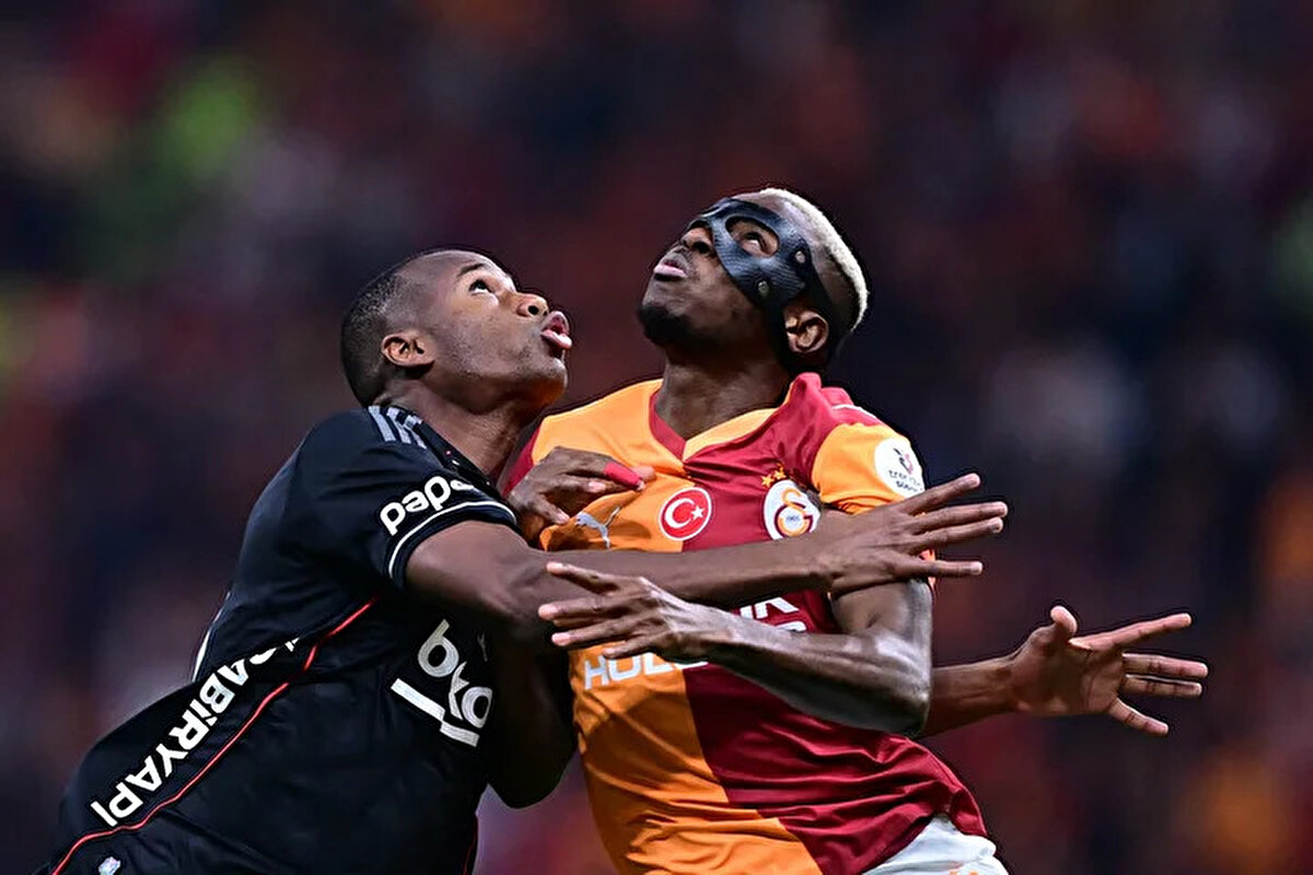 Dün akşam oynanan Galatasaray Beşiktaş derbisi 1-1 eşitlik ile sonuçlandı ve iki takım da puanları paylaştı.