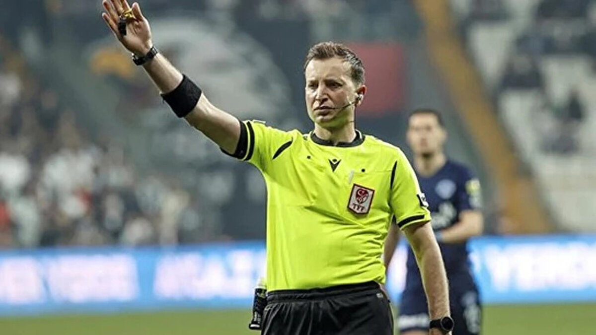 Mücadelenin ardından ise müsabakanın hakemi Yasin Kol'un kararları gündem oldu.