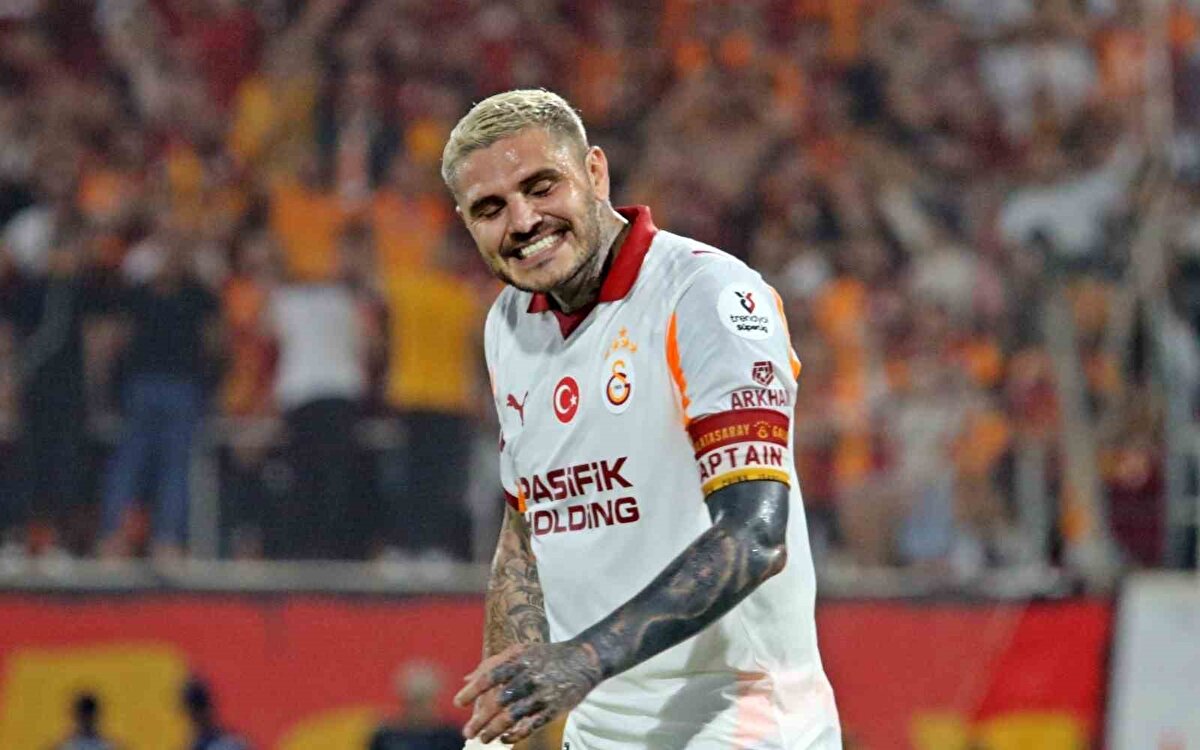 2- SÖZLEŞME GÖRÜŞMELERİ BAŞLAMADI<br><br>Icardi'nin huzursuz olduğu bir başka konu da sözleşmesi. Galatasaray yönetimi, 2026 yazında sözleşmesi sona erecek olan Icardi ile henüz bir görüşme yapmış değil. Arjantinli golcü bu durumun acilen çözülmesini bekliyor. Başarılı oyuncu bir görüşmenin sezon bitmeden yapılması istiyor. Icardi, Galatasaray'dan yıllık 10 milyon euro garanti ücret kazanıyor.