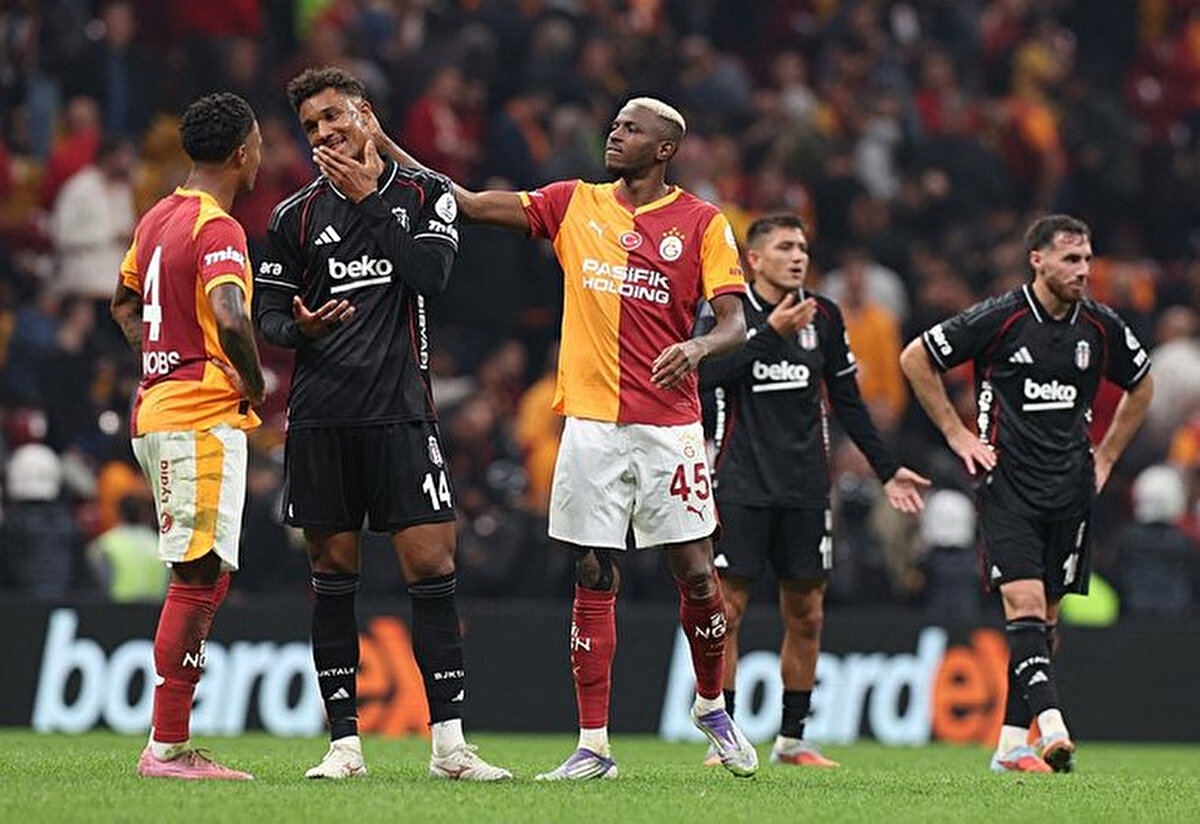 Süper Lig eski yardımcı hakemi Serdar Akçer, Yasin Kol'un raporuna dikkati çekerek hakemin bilerek yanlış beyanda bulunduğunu ifade etti.<br><br>