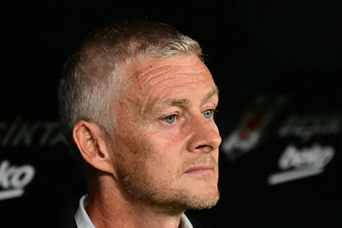 Beşiktaş, 28 Ağustos'ta Lausanne'a 1-0 kaybedilen Konferans Ligi eleme maçı sonrası  Ole Gunnar Solskjaer'in görevine son vermişti.<br><br>