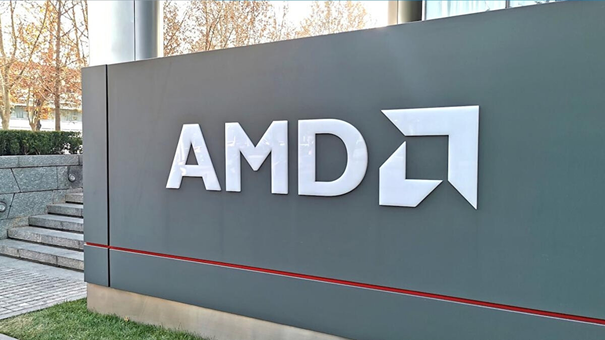 2026’dan itibaren dev teslimatlar<br>2026’nın ikinci yarısından başlayarak yüzbinlerce AMD yapay zeka çipinin teslim edilmesi planlanıyor. Bu, altı gigawatt’a eşdeğer bir kapasite anlamına geliyor.