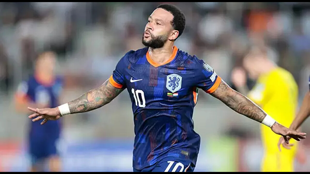 2026 Dünya Kupası Elemeleri’nde Malta ile karşılaşacak olan Hollanda’da yıldız futbolcu Memphis Depay, hazırlık kampına katılamadı.