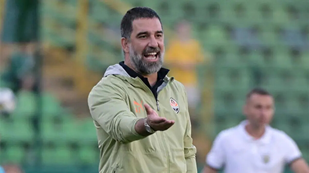 Karşılaşmanın ardından açıklamalarda bulunan Arda Turan, mağlubiyetin tüm sorumluluğunu üstlendi. Öte yandan Ukrayna'daki savaş hakkında da açıklamalarda bulundu. <br>İşte Arda Turan'ın açıklamaları: