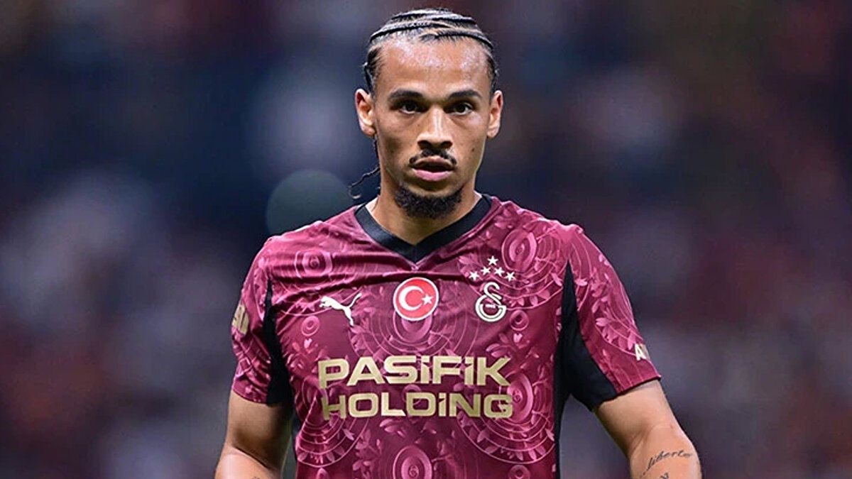 Sane, Galatasaray formasıyla bu sezon ligde 8 maçta 1 gol ve 2 asistlik katkı verdi. 