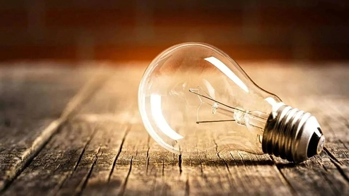 İSTANBUL, ÜMRANİYE, İlçesi'nde planlanan 7 adet elektrik kesintisi bulunmaktadır.<br>Bakım Çalışması<br>07.10.2025 10:00 - 15:30<br>Kesinti Nedeni: ŞEBEKE İYİLEŞTİRME ÇALIŞMALARI<br>Etkilenen Cadde Sokak AŞİNA, KINIK, ECE, ADEM, KOSOVA, ORTAKENT, SARIKANAT, KÖRFEZ, BEZEK ÇIKMAZI, HAS ÇIKMAZI, ÇEMBER ÇIKMAZI, BURHANETTİN, ORKİDE, MUŞTU, MEKKE, HACI BEKTAŞ, ŞEYH ŞAMİL, ULUĞBEY, HASANEFENDİ, KÜÇÜKSU, MAVİ, KATİP ÇELEBİ, TOROS, HISIM, KUŞBURNU, KAVİM, ATILGAN, GÜLÜM<br>Bakım Çalışması<br>08.10.2025 09:30 - 13:00<br>Kesinti Nedeni: ŞEBEKE İYİLEŞTİRME ÇALIŞMALARI<br>Etkilenen Cadde Sokak BAHADIR, BERBER, BİLLUR, ÇİĞDEMLİK, DEĞİRMEN, DOĞAN, FÜZE, HALİME HATUN, HATBOYU, SERDAR, YALÇIN<br>Bakım Çalışması<br>08.10.2025 14:30 - 18:00<br>Kesinti Nedeni: ŞEBEKE İYİLEŞTİRME ÇALIŞMALARI<br>Etkilenen Cadde Sokak GÖNÜL, YOL, FEVZİ ÇAKMAK, ELA, ESTERGON, HALİDE EDİP ADIVAR, ÇAĞ<br>Bakım Çalışması<br>08.10.2025 09:30 - 13:30<br>Kesinti Nedeni: ŞEBEKE İYİLEŞTİRME ÇALIŞMALARI<br>Etkilenen Cadde Sokak ELMALI, HALİM, BURÇİN, MENZİL, YANIK, AFERİN, TEZCANLAR, GÖKTAŞ, TERMAL, SALKIM, TİMUR, NURSEDA, KÜNYE ÇIKMAZI, HIDRELLEZ, ZEYBEK, CİHANGİR, ÖZDENİZ, NURTOPU, BADEMLİK, ÇINARLI, BERHUDAR, KAYMAZ, MALKOÇ, AVLU, OLTU, FUNDA, KÖRALİ, DEMİRCİLER, SIRAT, KARAMEL, NAMDAR, EYVAN, SEZGİN, FATSA ÇIKMAZI, ÖRENAY, ALACA ÇIKMAZI, GAYE, ŞEHADET, ŞEREF, HERSEK, SUNGUR, DEMİRCİOĞLU ÇIKMAZI, VALİDESULTAN, SEVAP, ZİYA, ÜNYE, HANIM, SADRAZAM, MOLLA HAFIZ, MİLLİYET, BAYSAN, MALATYA, ASUMAN, ANADOLU, TEMSİL, MUSA, KAPLICA, IŞILTI, PAZARCIK, SADAKAT, TOPRAK, KARS, DUMLUPINAR, DOLAMBAÇ, İNÖNÜ, MOLLA HÜSREV, KERİM<br>Bakım Çalışması<br>07.10.2025 10:00 - 17:00<br>Kesinti Nedeni: ŞEBEKE İYİLEŞTİRME ÇALIŞMALARI<br>Etkilenen Cadde Sokak NAMDAR, SADAKAT, MALATYA, DUMLUPINAR, FUNDA, FATSA ÇIKMAZI, KARS, ÜNYE, HANIM<br>Bakım Çalışması<br>07.10.2025 10:00 - 17:00<br>Kesinti Nedeni: ŞEBEKE İYİLEŞTİRME ÇALIŞMALARI<br>Etkilenen Cadde Sokak ZİYA, MALATYA, YANIK, SALKIM, FUNDA, NURTOPU, KAYMAZ, ALACA ÇIKMAZI, KAPLICA, TOPRAK, KARS, DUMLUPINAR<br>Bakım Çalışması<br>07.10.2025 10:00 - 17:00<br>Kesinti Nedeni: ŞEBEKE İYİLEŞTİRME ÇALIŞMALARI<br>Etkilenen Cadde Sokak CAM, ÇAM, NAZLI