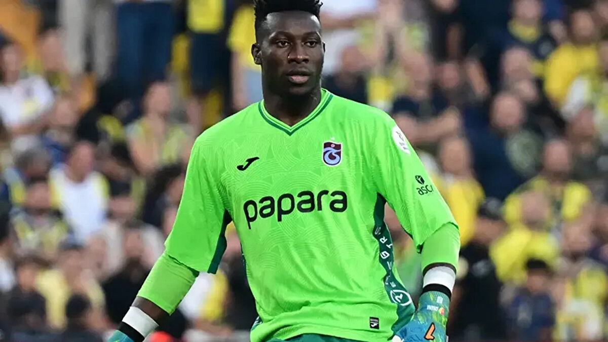 Ancak United'ın Onana'yı satmaya sıcak bakıp bakmayacağı veya 2023'te Inter Milan'a transfer için ödediği 47 milyon sterlini geri almaya çalışıp çalışmayacağı belirsizliğini koruduğu yazan detaylar arasında.