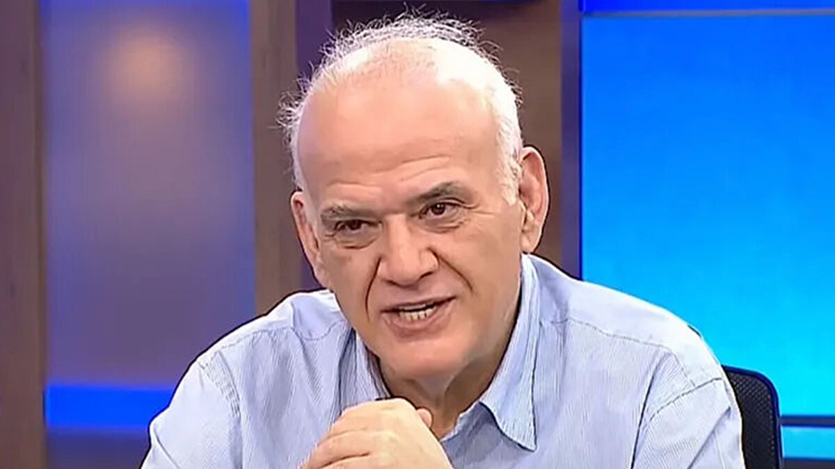 Yorumcu Ahmet Çakar, 30 Eylül tarihinde sosyal medya heasabından yaptığı paylaşımda, “Benim için çok üzücü bir gün. Maalesef Osimhen ile ilgili çok önemli bir sağlık problemi olduğuna dair bilgi aldım. İnşallah doğru değildir.” demişti.