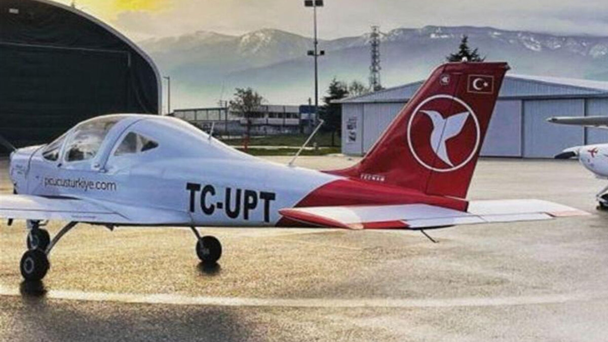 Ankara'dan gelen kaza kırım ekibinin incelemelerini tamamlamasının ardından uçağın enkazı çekici ile bulunduğu yerden kaldırılırken, kaza sonrası gözaltına alınan sivil havacılık firması sahibi Fevzi A., olayın olduğu dönemde belediyeye bağlı Bursa Ulaşım Toplu Taşıma İşletmeciliğinde (BURULAŞ) Strateji ve İş Geliştirme Genel Müdür Yardımcısı olarak görev yapan Cüneyt A. ile uçak teknisyeni Mustafa K., tutuksuz yargılanmak üzere serbest bırakıldı. Bursa Cumhuriyet Başsavcılığı'nca yürütülen soruşturmada, 3 sanık hakkında 'Taksirle ölüme veya yaralanmaya neden olma' suçundan 15'er yıla kadar hapis cezası istemiyle dava açıldı.