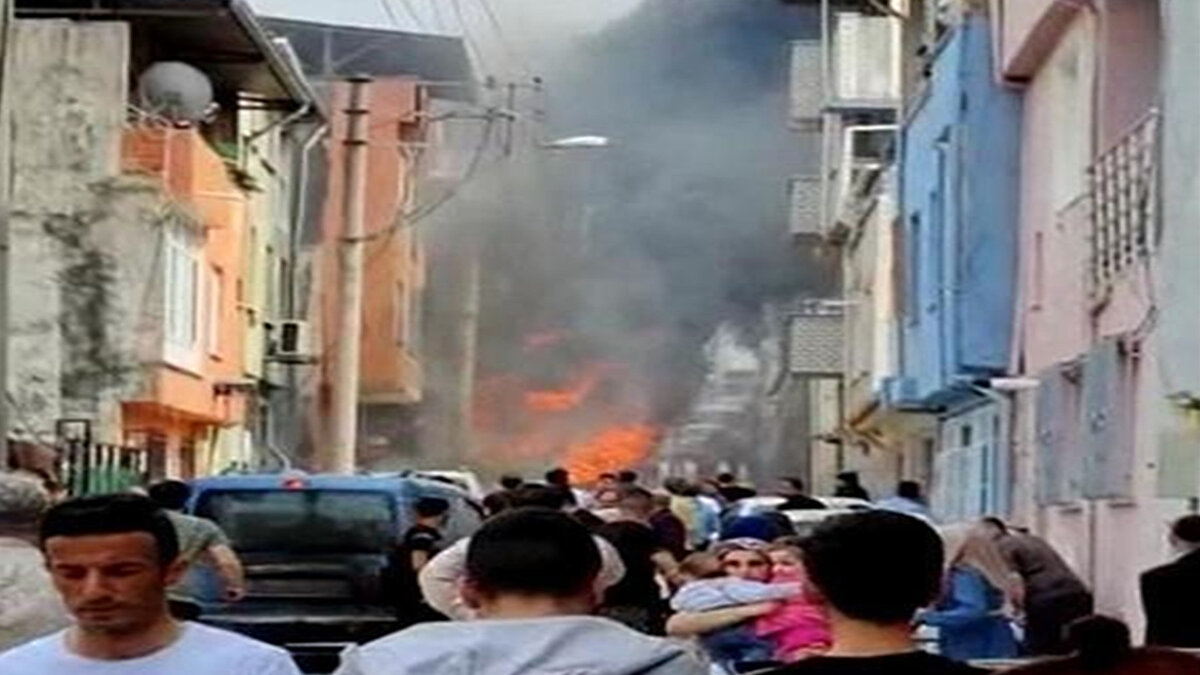 Avukatların savunmalarının ardından mahkeme heyeti, dava konusunda sanıkların, BURULAŞ’ın ve tanıklardan Selim P.’nin, Uçuş Operasyon Müdürü olması nedeniyle kusuru olup olmadığının incelenmesi için sanık ve avukatlarının beyanlarını dikkate alarak 3 kişiden oluşan yeni bir bilirkişi kurulu oluşturulmasına karar vererek, kurulun raporunun sunulması için duruşma ertelendi. 