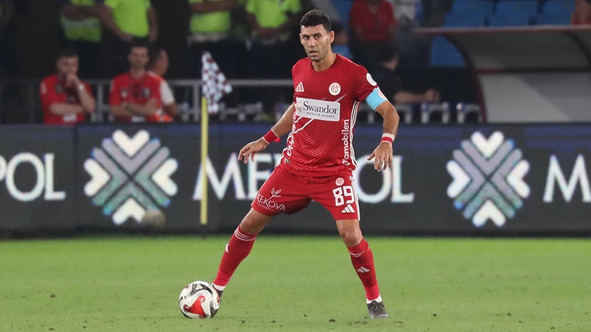 Veysel Sarı: 37 yaş<br>Piyasa değeri: 100 bin euro