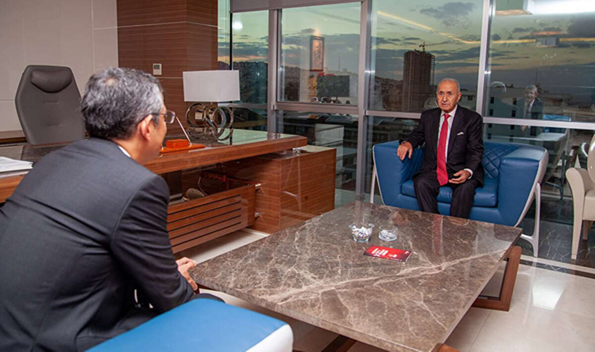 1997-1999 yılları arasında Türkiye Büyük Millet Meclisi Başkanı olarak görev yaptı.