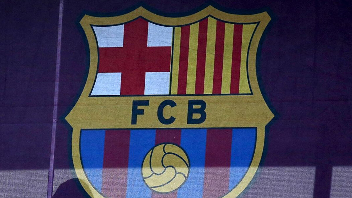 Hapoel Bank Yahav Jerusalem takımı, EuroCup’ın üçüncü haftasında Baxi Manresa ile oynayacağı karşılaşma öncesi sabah saatlerinde Barcelona’nın Blaugrana Salonu’nda antrenman yapmak istedi. Ancak Barcelona yönetimi, “lojistik ve kamu düzenini bozma riski” nedeniyle talebi reddetti.