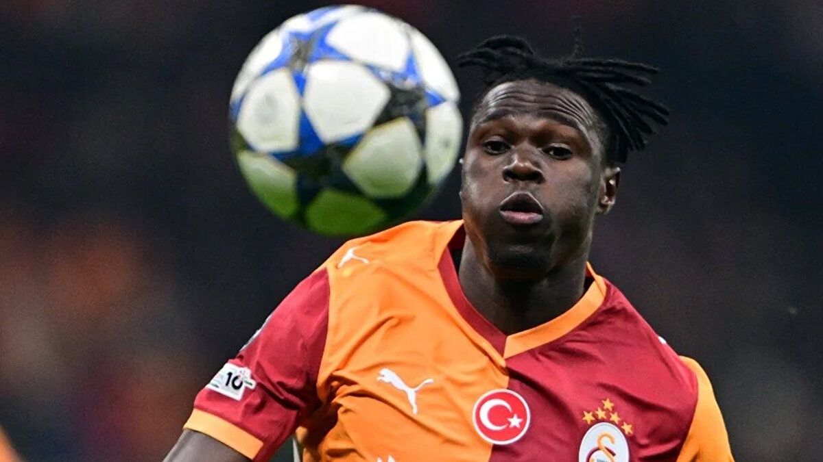 Galatasaray yönetimi, Singo'yu 30.7 milyon euro karşılığında Monaco'dan transfer etmişit. Sarı-kırmızılı kulüp, Singo'ya gelecek olan yüksek teklifleri değerlendirecek. 