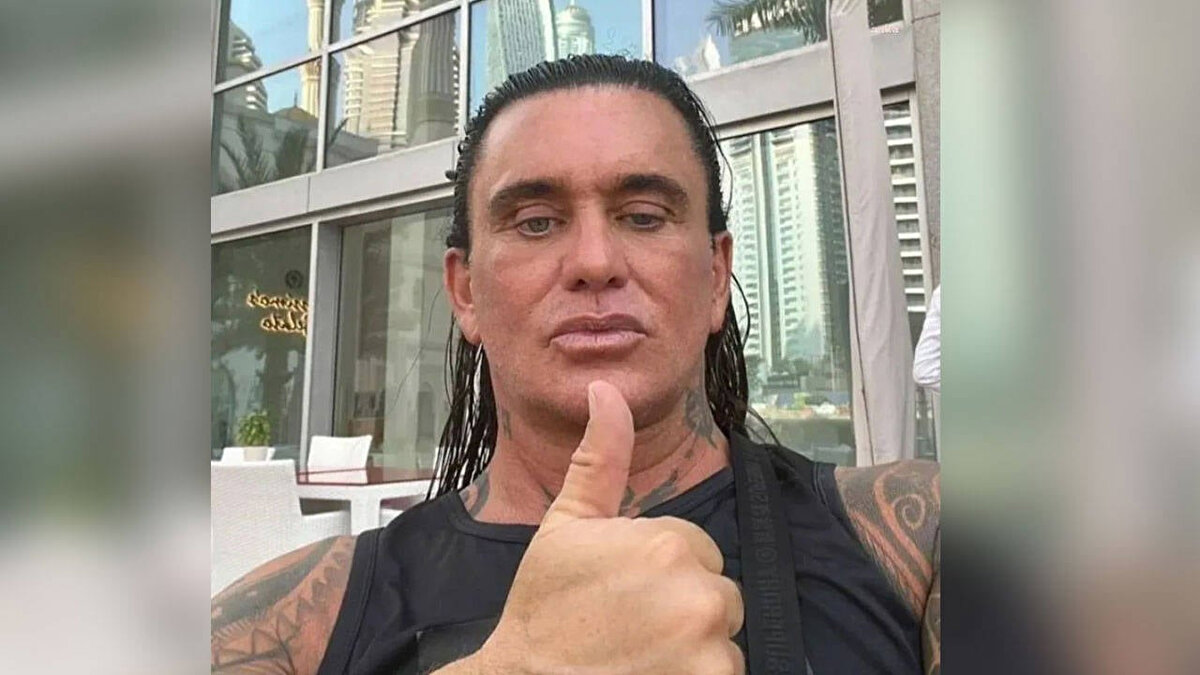 Cehennem Necati aslen nereli, kaç yaşında?<br><br>Necati Arabacı’nın anne ve babası, Konya’nın Beyşehir ilçesine bağlı Yeşildağ köyündendir.<br><br>Coşkun Necati Arabacı (Cehennem Necati)<br>Doğum tarihi: 14 Şubat 1972 (53 yaşında)<br>Doğum yeri: Köln, Almanya<br>Köken: Türk-Alman<br>Lakabı: Cehennem Necati (Hells Angels bağlantısı nedeniyle)