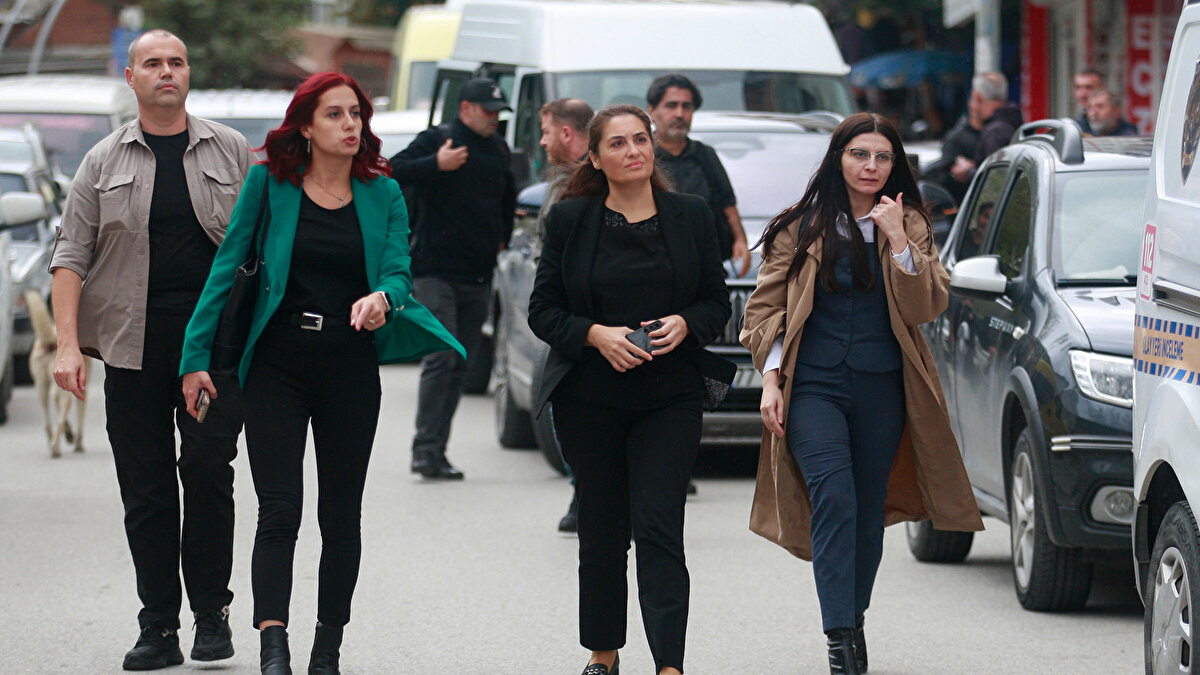 Yalova Cumhuriyet Başsavcılığı'nın talebi üzerine Bursa Adli Tıp Kurumu tarafından hazırlanan toksikoloji raporunda Güllü’nün kanında 3.53 promil alkol çıkarken, uyuşturucu veya zehirleyici maddelere rastlanmadı.