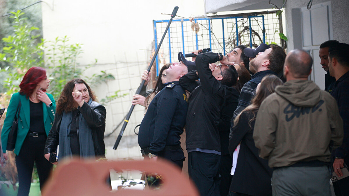 İhbar üzerine adrese polis ve sağlık ekipleri sevk edildi. Sağlık ekibinin kontrolünde, Güllü’nün yaşamını yitirdiği belirlendi. Cumhuriyet savcısının olay yeri incelemesinden sonra Güllü'nün cenazesi otopsi için Yalova Eğitim ve Araştırma Hastanesi'ne götürüldü. Otopsinin ardından Güllü’nün cenazesi, 27 Eylül'de İstanbul Tuzla'da toprağa verildi.