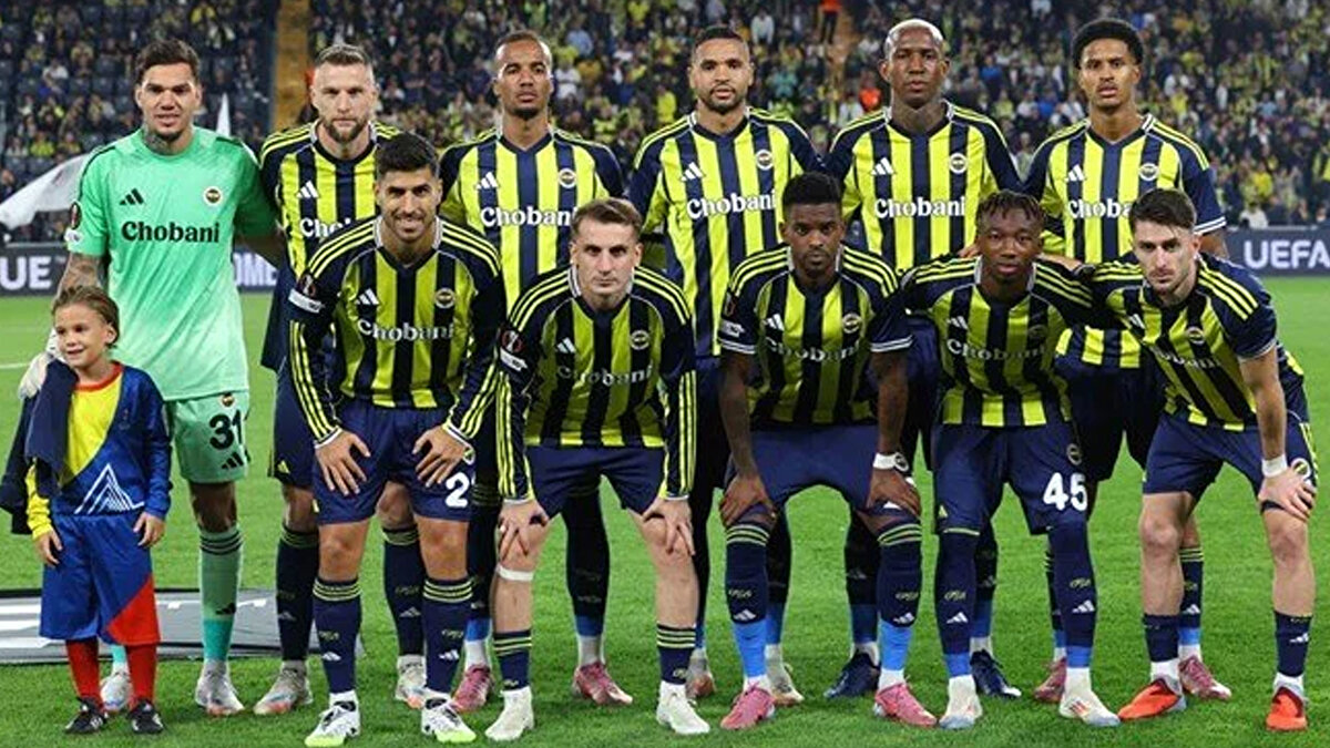 2- FENERBAHÇE: 76 PUAN<br><br>Şampiyonluk şansı: %14.9