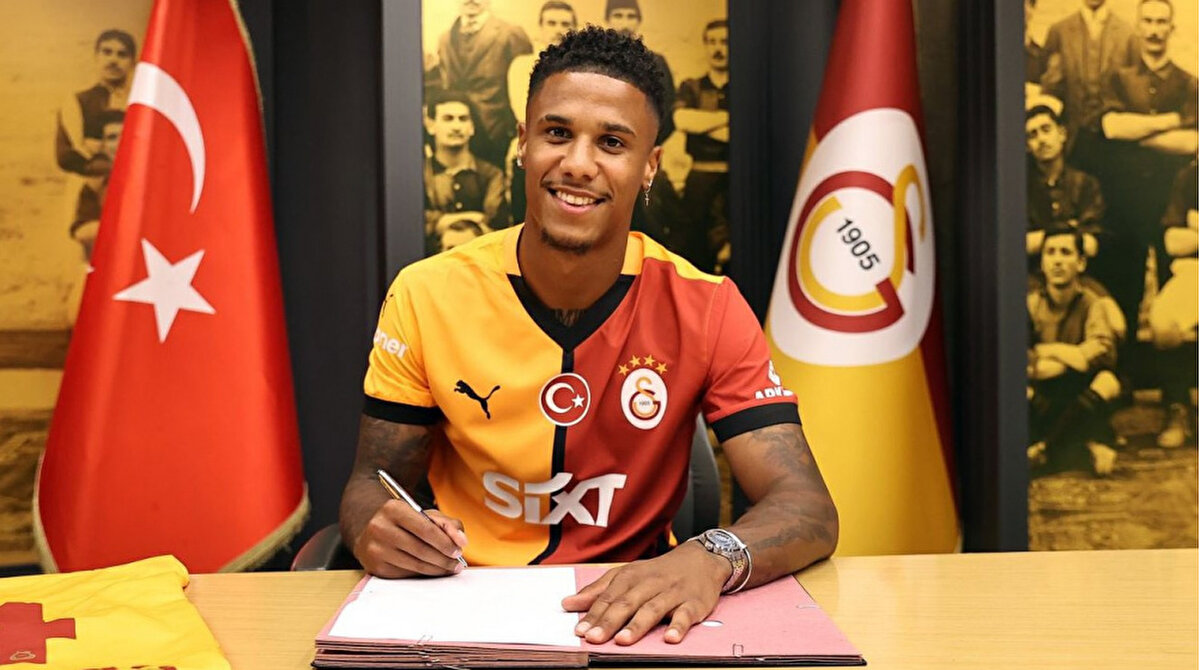 Senegal Milli Takımı’nın Güney Sudan ve Moritanya maçları için açıkladığı kadroda yer alan Ismail Jakobs’un sakatlığı nedeniyle İstanbul’da kaldığı belirtildi. 