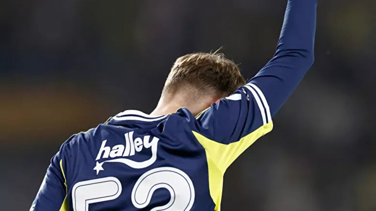 Teknik direktör Jose Mourinho’nun büyük ısrarıyla takımda tutulan futbolcuya Fransa’dan ciddi bir teklif geldiği ortaya çıktı.