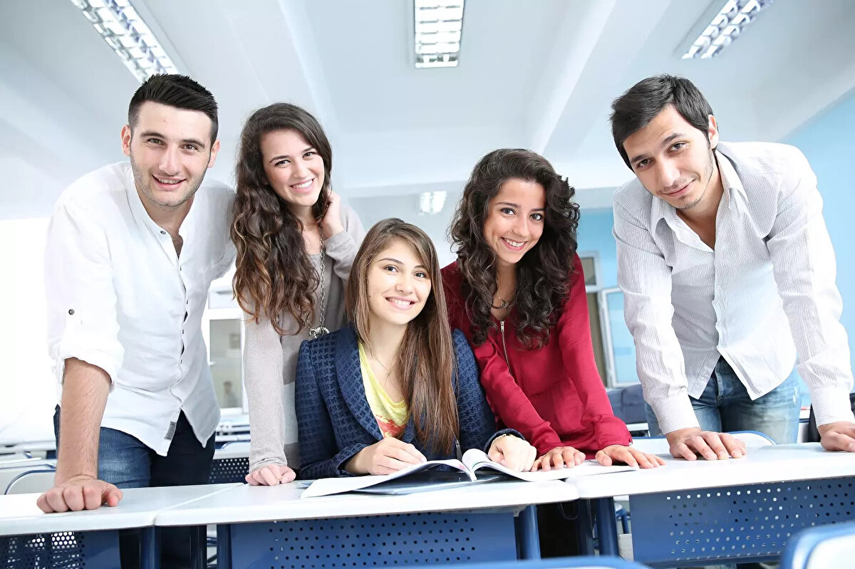 TEV BURS SONUÇLARI NE ZAMAN AÇIKLANIR?<br>Burs başvuru sonuçları için TEV'den resmi bir açıklama henüz gelmedi. Başvuruların 21-30 Ekim tarihleri arasında açıklanması bekleniyor.<br>